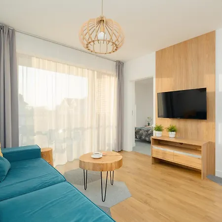 Marynarska Modern With Parking By Renters *