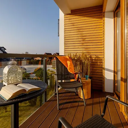 Lejlighed Marynarska Modern With Parking By Renters