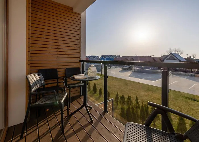 Marynarska Modern With Parking By Renters Apartmán